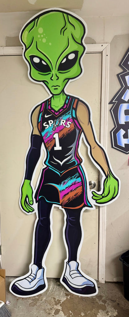 7’5” Alien Sign