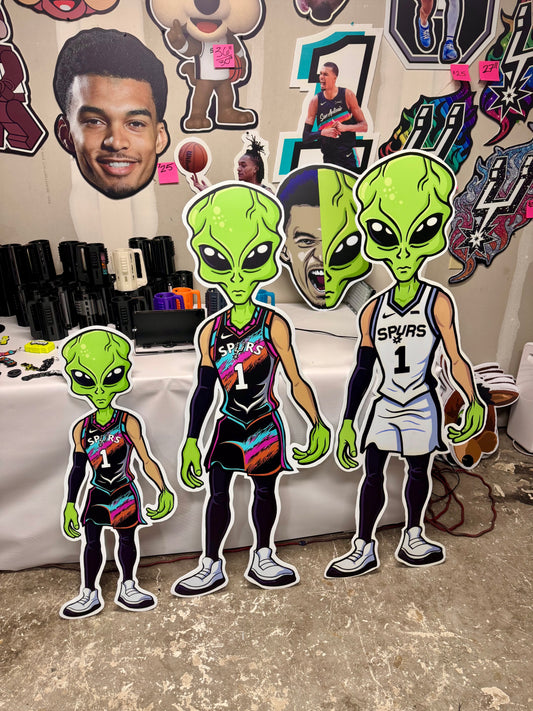 36” Alien Sign